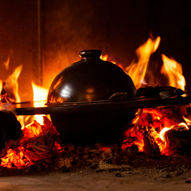 8-en-1 : Ensemble barbecue multifonctionnel en cramique avec bol Rmertopf, plat  griller Photo 3