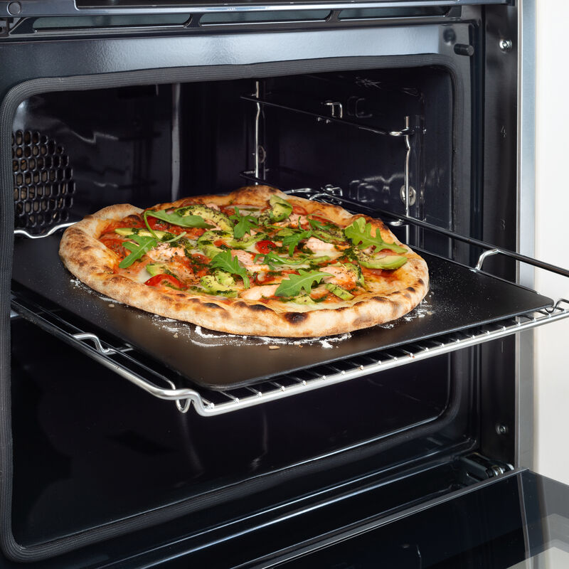 Plaque de cuisson en acier, très efficace, pour un pain et une pizza délicieusement croustillants Photo 2