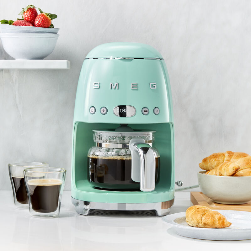 Machine à café filtre SMEG - Look rétro élégant et technologie de pointe Photo 2