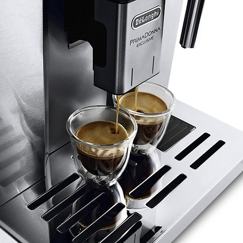 Latte Macchiato ou chocolat chaud - machine pour de délicieuses spécialités de café Photo 3