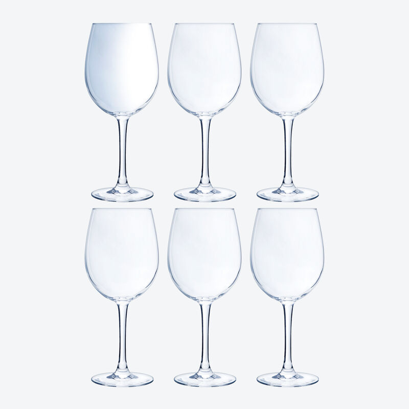 Les verres à vin rouge, classiques et élégants, soulignent parfaitement saveurs et arômes