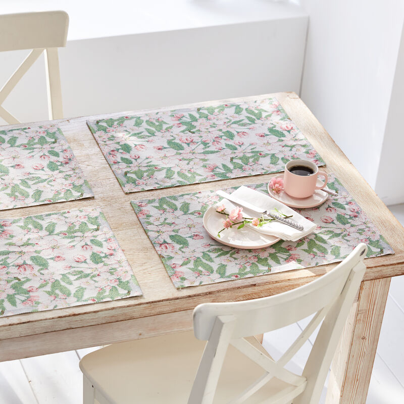 Sets de table sudois en coton bio au charmant motif de fleurs de pommier