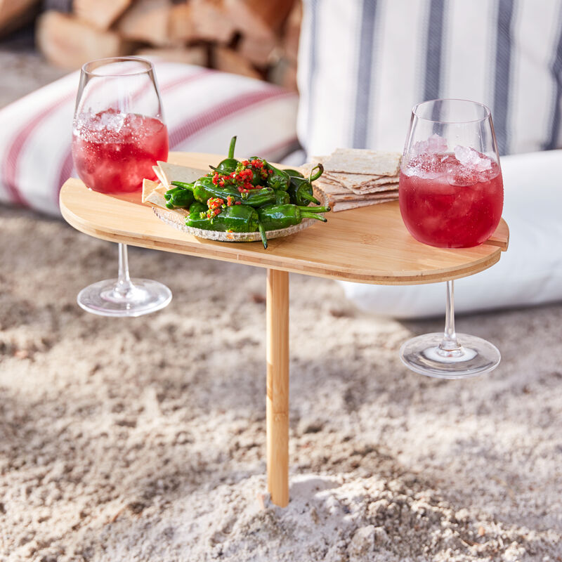 Table de pique-nique mobile : improviser un repas en pleine nature avec style