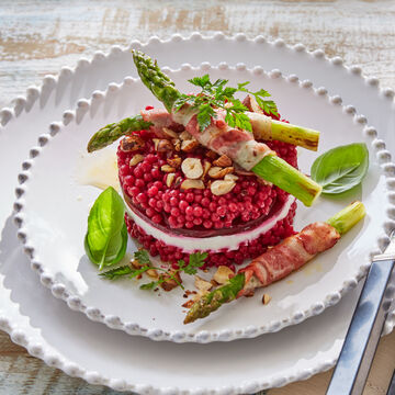 Image du produit pour ' Asperges au bacon avec couscous perl  la betterave'