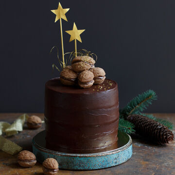 Image du produit pour ' Gteau au pralin avec une ganache de chocolat noir et des biscuits aux noix'