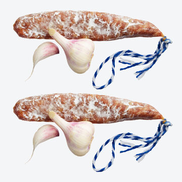 Image du produit pour 'Fuet  l'ail - forte en got, la saucisse sche de Catalogne, saucisson sec d'Espagne, spcialit de salami'