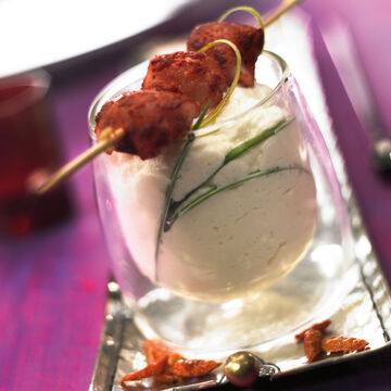 Image du produit pour 'Mousseline de cleri rave, brochette de volaille tandoori'