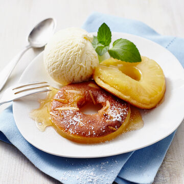 Image du produit pour 'Petits gteaux  l'ananas avec de la glace et de la menthe'