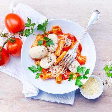 Image du produit pour 'Quenelles de poisson  la sauce tomate San Marzano avec rigatoni'