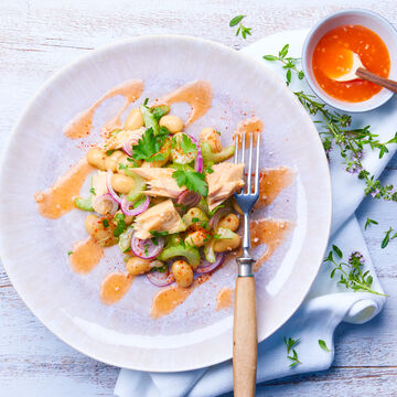 Image du produit pour 'Salade de haricots et de thon avec une vinaigrette  la pulpe de piment d'Espelette'