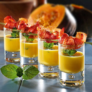 Image du produit pour 'Velout de potiron-fromage de chvre avec brochettes de scampis'