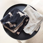 Image du produit pour 'Plaid doux Teckel en coton m�lang� - 2 coloris'