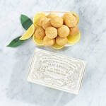 Image du produit pour 'Des petits trsors culinaires : vritables macarons provenaux'
