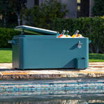 Image du produit pour 'Glaci�re sur roulettes pour terrasse : profitez de boissons glac�es pendant des heures'