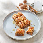 Image du produit pour 'Kataifi - p�tisserie grecque aux cheveux d'ange et aux noix, 570 g'