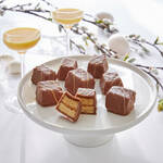 Image du produit pour 'Une liqueur aux &oelig;ufs cr�meuse ennoblit les pointes de g�teau � la broche'