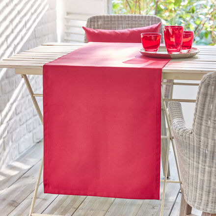Image du produit pour 'Chemin de table uni assorti au linge de table faon gobelin aux fraises'