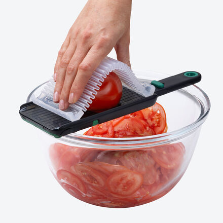 Image du produit pour 'Mandoline avec protge-doigts – utilisable  plat ou en position incline'