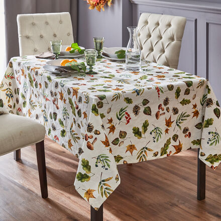 Image du produit pour 'Nappe matelasse : combine impression numrique riche en dtails et technique de tissage en relief'