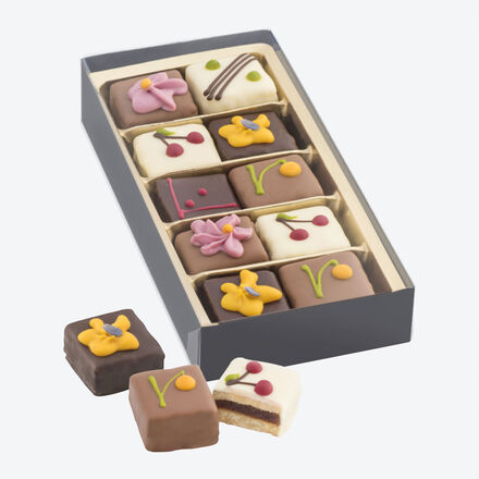 Image du produit pour 'Petits fours artisanaux d�cor�s avec amour'