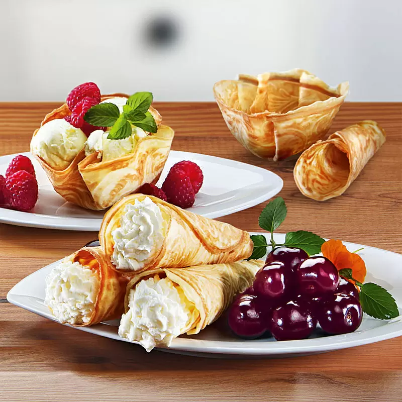 Kalte und heiße Leckereien: Crêpes, Waffeln, Pfannkuchen & Eis für ...